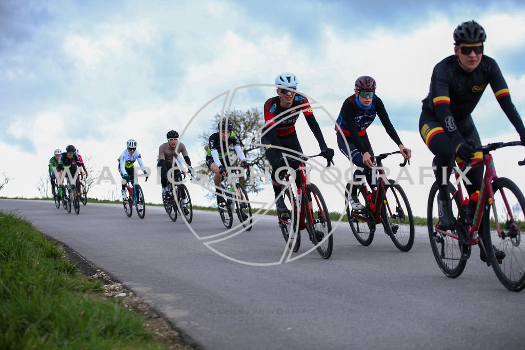 ..... | LEONDING,AUSTRIA,24.März.24 - 63.Radsaisoneröffnungsrennen Leonding Road Cycling League , Image shows: 
Photo: WAPICS / Andreas Willdoner