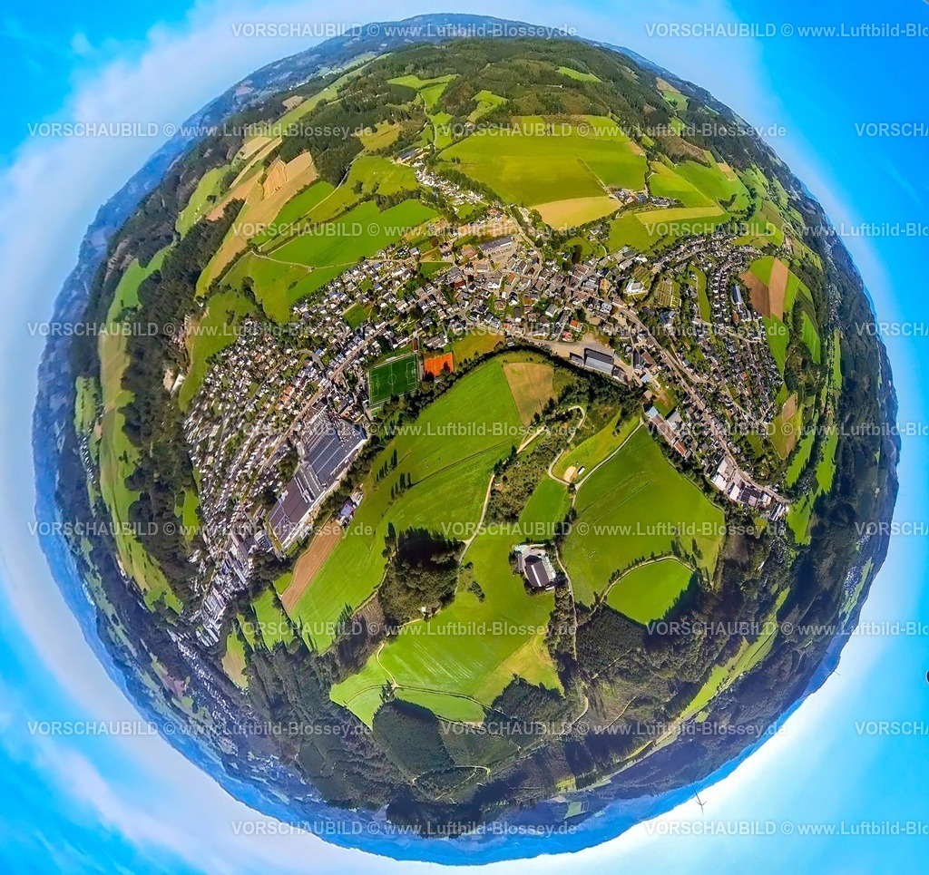 Lennestadt230990333Elspe | Luftbild, Ortsansicht Ortsteil Elspe, Bielefelder Straße, Erdkugel, Fisheye Aufnahme, Fischaugen Aufnahme, 360 Grad Aufnahme, tiny world, Elspe, Lennestadt, Sauerland, Nordrhein-Westfalen, Deutschland