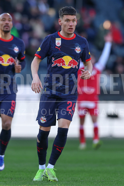 Grazer AK 1902 vs FC Red Bull Salzburg – Austrian Bundesliga | Graz, Austria, 15.Feb.26 - SOCCER - ADMIRAL Bundesliga, Grazer AK 1902 vs FC Red Bull Salzburg. The image shows Damir Redzic (Red Bull Salzburg).