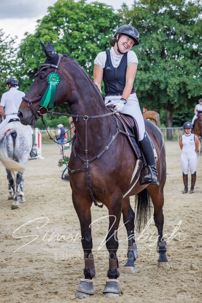 20260705-_3LI4772 | Tierfotografie Pferde, Hunde, Katzen, Haustiere.
Turnierfotografie Reitturniere, Reiten, Springreiten, Dressur in Hanau, dem Main-Kinzig-Kreis und dem Rhein-Main- Gebiet um Frankfurt