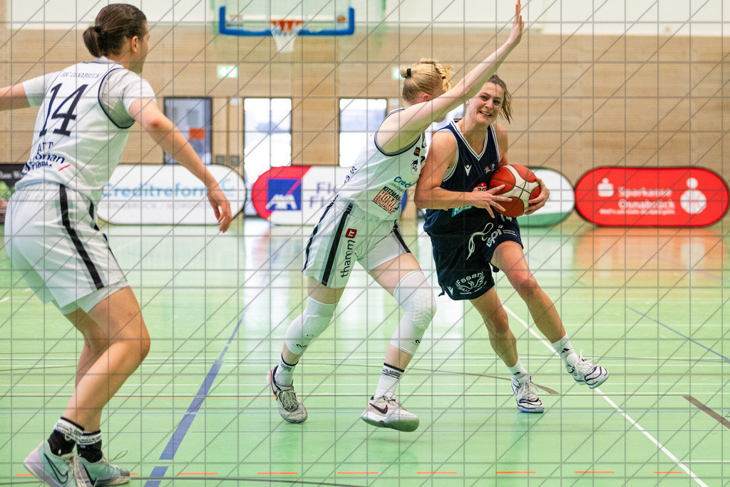 2. DBBL Nord 24/25 | 20.10.2024 | BBC OS vs. Eimsbütteler TV | 2. DBBL Nord 24/25 | 20.10.2024 | BBC OS vs. Eimsbütteler TV - - - - - CREDIT, www.bullenfotos.de, Martin König, Hörner Weg 40, D-49078 Osnabrück, +4917663732967, Nutzung und Weitergabe nur zu den vereinbarten Zwecken. Presseanfragen an Urheber. Alle Rechte beim Urheber. - - - - - - Realisiert mit Pictrs.com