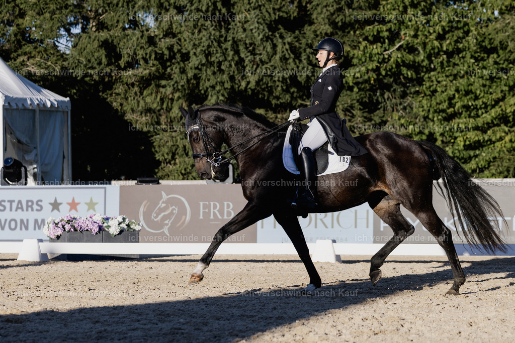 FHC2026_P09_182_19326 | Fichtenhof Classics 2026 – Grand Prix de Dressage - VOLTAIRE Design Preis, Reitanlage Fichtenhof, Sch ftlarn