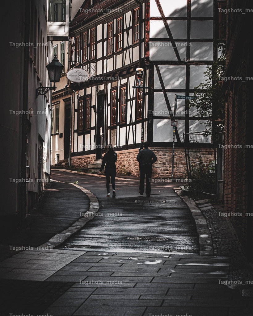 A7303861 | tagshotsmedia - Realisiert mit Pictrs.com