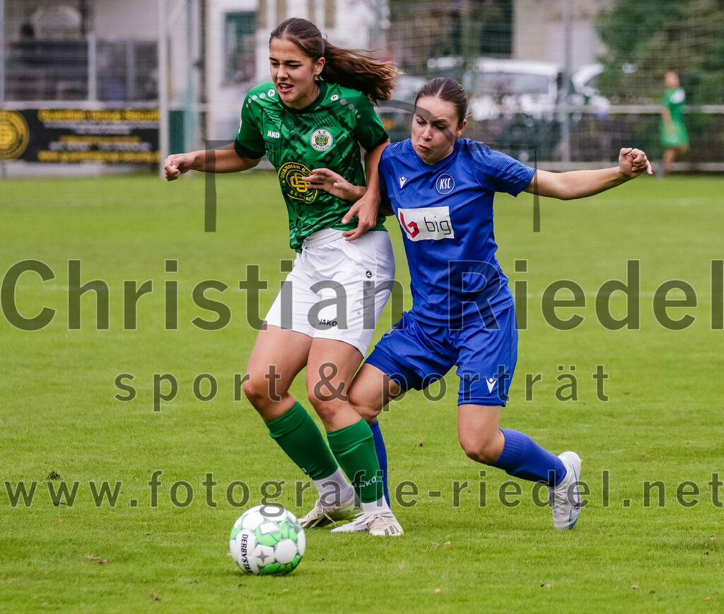 2023-10-07_056_FC_Forstern_gegen_Karlsruher_SC | Forstern, Deutschland, 07.10.2023:
Fußball, B-Juniorinnen-Bundesliga Süd 2023 / 2024, 4. Spieltag, FC Forstern gegen Karlsruher SC, Endergebnis: 1:1

Foto: Christian Riedel / fotografie-riedel.net