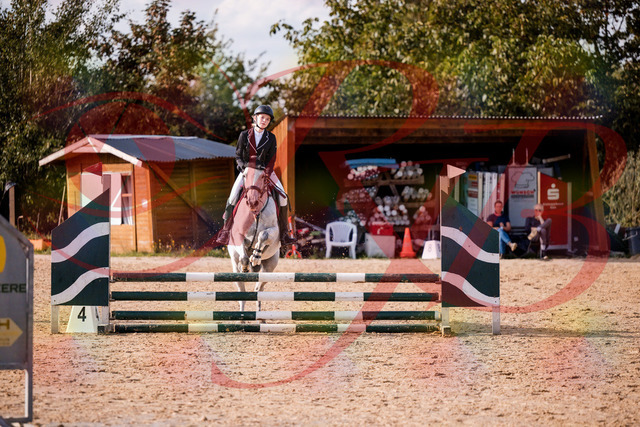 2026_10_03_Siefer-Hof_155137_Z81_70471113 | Professionelle Reitsport-, Turnier- und Eventfotografie von Robert Broda. Galerien mit ausgewählten und bearbeiteten Bildern direkt online ansehen und bestellen.