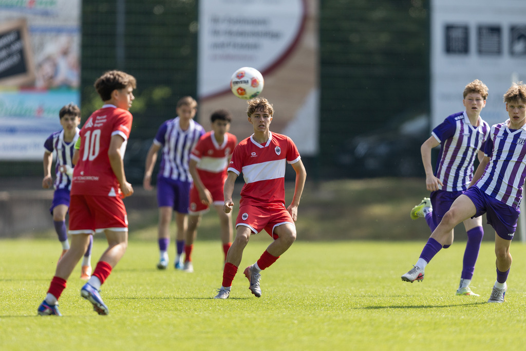 Fußball I Männer I 40. Pfingscup Hollage I 13001 | realhellocedii - Realisiert mit Pictrs.com