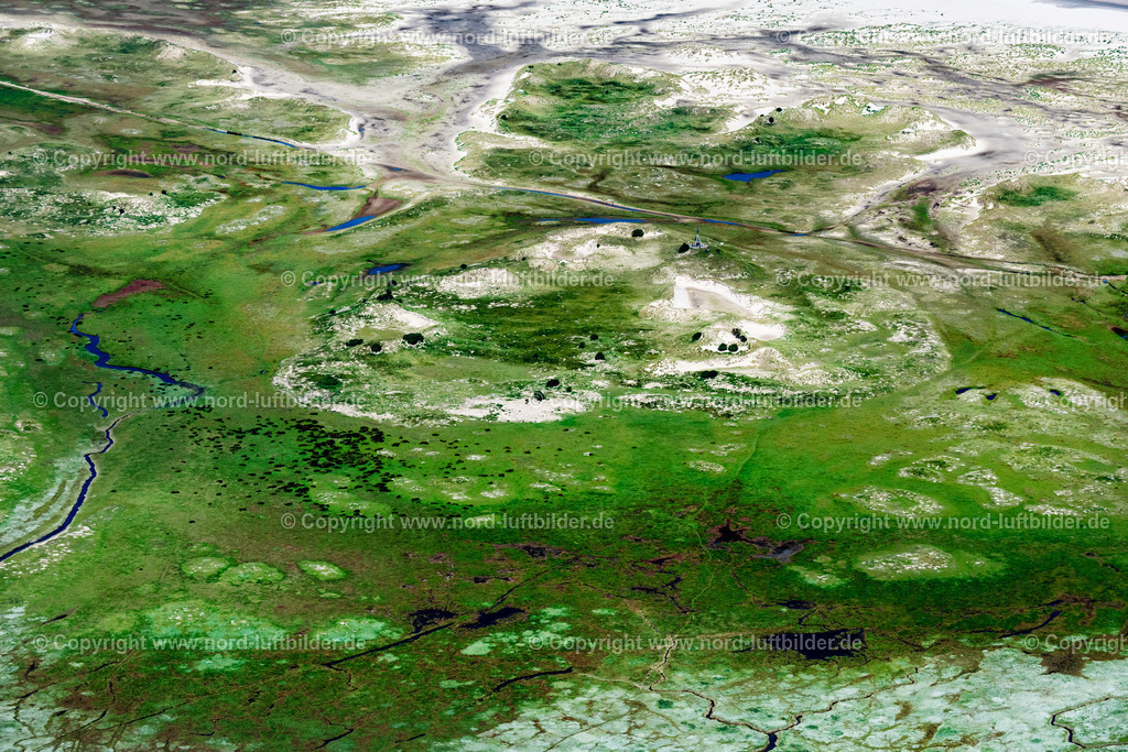 Norderney_Aussichtsplattform_Mövendüne__ELS_5651050923 | NORDERNEY 05.09.2023 Düne " Aussichtsplattform Mövendüne " in Norderney im Bundesland Niedersachsen, Deutschland. // Dune "Viewing platform Moevenduene" in Norderney in the state Lower Saxony, Germany. Foto: Martin Elsen