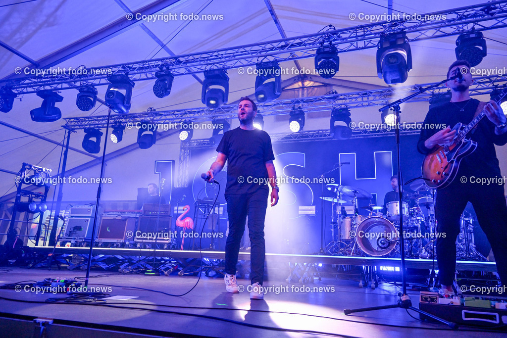 Schloss Eggenberg Josh_ 24.06.2023-32 | 24.06.2023, Eggenberg, AUT, Brauereifest 2023, im Bild Josh in Concert auf Schloss Eggenberg