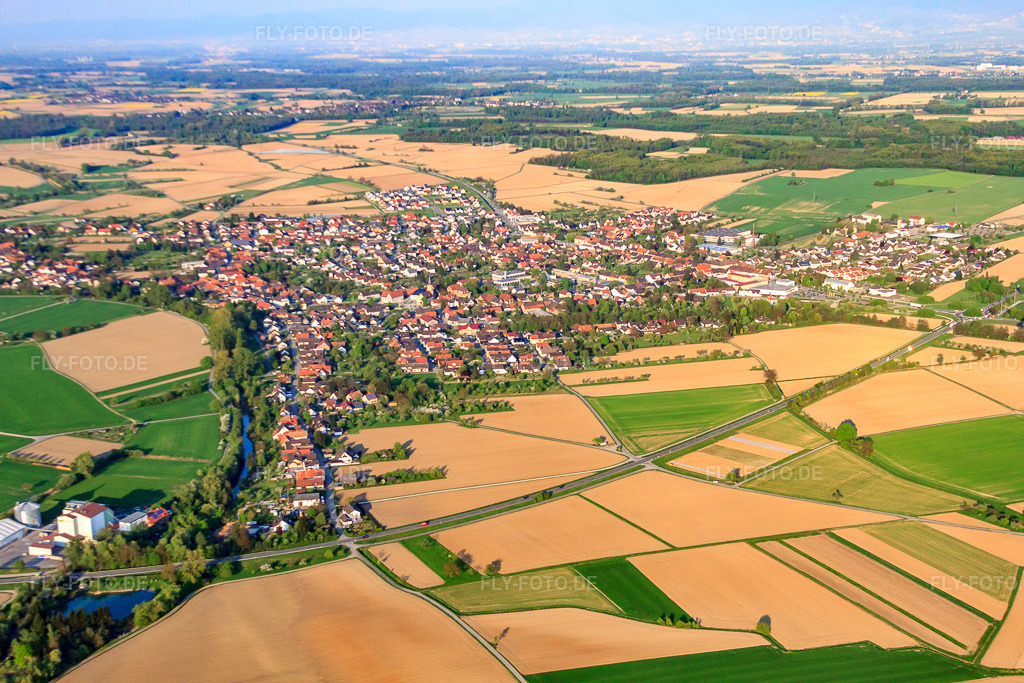 Luftbild: Ortsansicht von Südwesten im Ortsteil Freistett in Rheinau im Bundesland Baden-Württemberg in Deutschland. Foto: IMG_39565.jpg vom 14.04.2011 durch Werner Riehm/FLY-FOTO.deAuflösung des Originals: 4752 x 3168 px