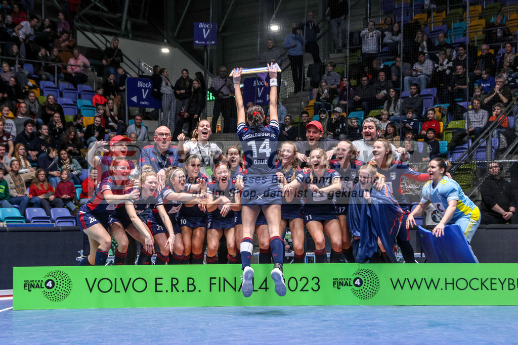 MJ_20230204-DHC-Alster-Finale W-60 | Düsseldorfer HC - Der Club an der Alster am 5.2.2023 in der Ballsporthalle, Frankfurt am Main