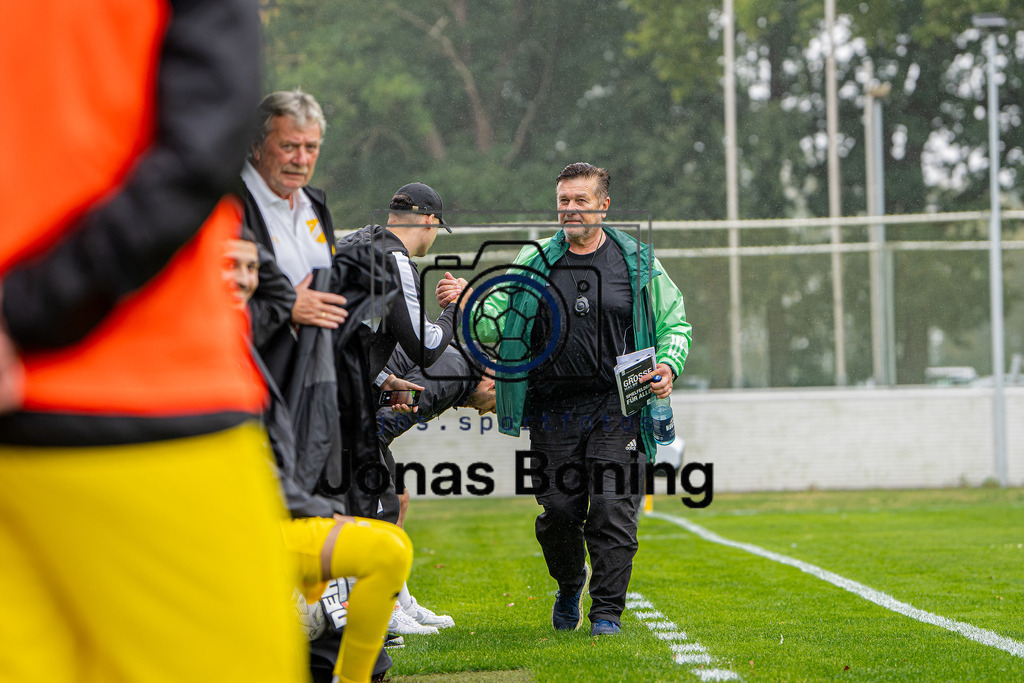 Fußball I Herren I Saison 2026-2027 I Landesliga Weser-Ems I 5. Spieltag I SV Bevern - SV GW Mühlen I 1418 | jns.sportfotos - Realisiert mit Pictrs.com