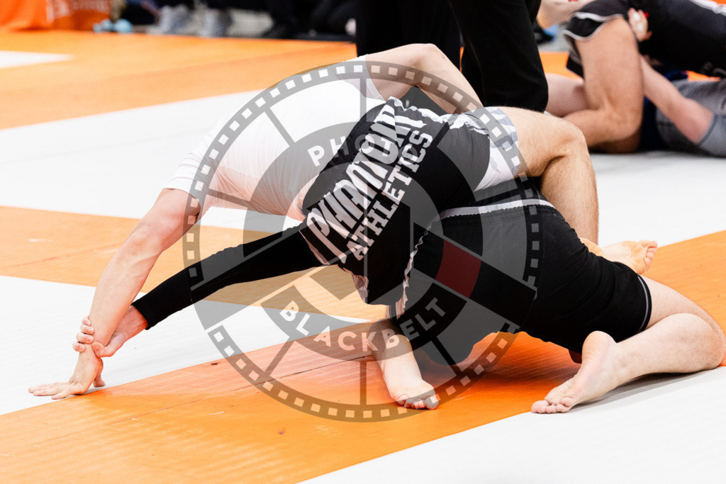 20251122PBB15413 | Athletes compete during the Grappling Industries Berlin Jiu-Jitsu and Grappling Championship, on November 22, 2025 in Berlin, Germany. © photoblackbelt
