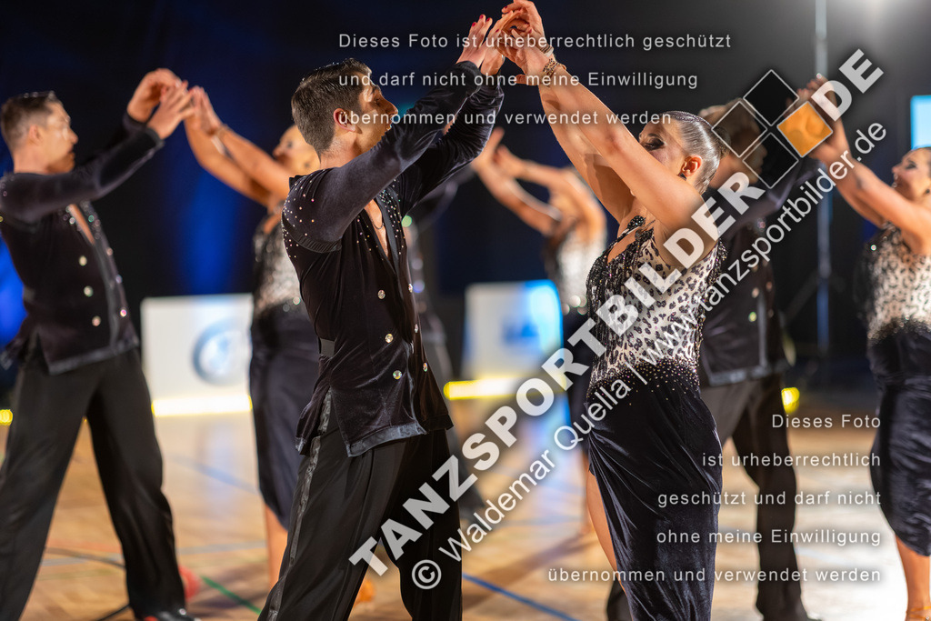 20260321-10326 | Hier finden Sie Tanz Bilder vom Latein und Standard Formationen tanzen. Sportbilder vom Tanzsport. Schöne Fotos und von Weltmeisterschaft, Europameisterschaft, Bundesliga, Regionalliga, Oberliga und Landesliga sowie von GOC Stuttgart, DanceComp, WM Bremen