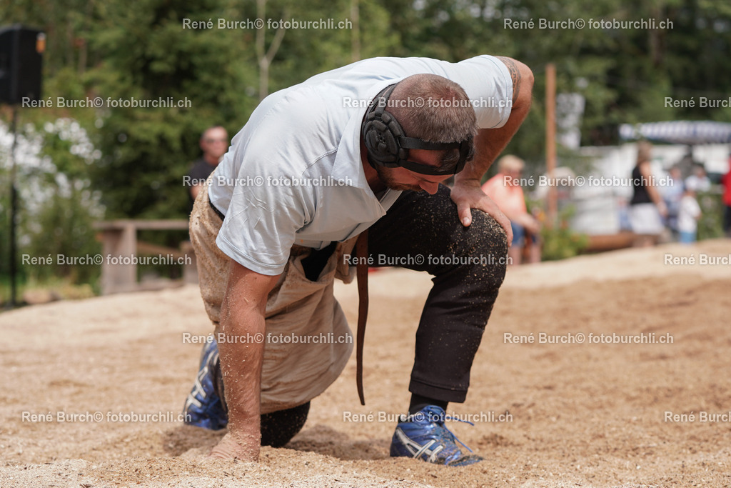 DSC09997-2 | René Burch leidenschaftlicher Fotograf aus Kerns in Obwalden.  Hier finden sie Sport, Landschaft und Natur Fotografie.
 - Realisiert mit Pictrs.com