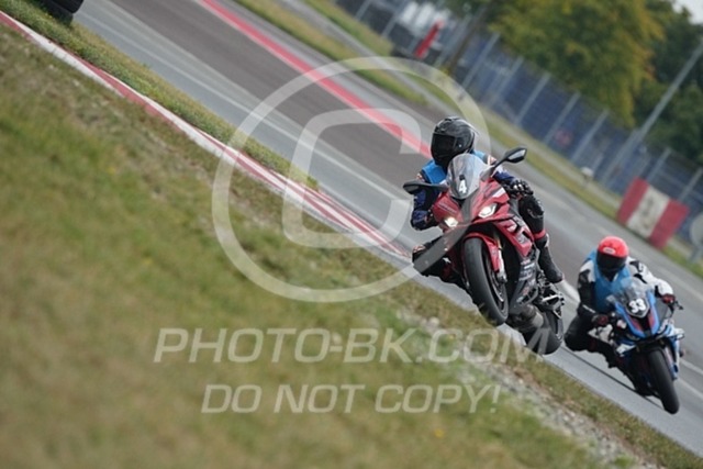 2024_08_18_PBK_44572 | Sportfotografie; SlowMotion; Video; Rennstrecke; Hafeneger; Speer; Racing; RSE; BMW; CBO; Trackday; Motorsportarena; Hockenheimring; Brno; Most; Barcelona; Valencia