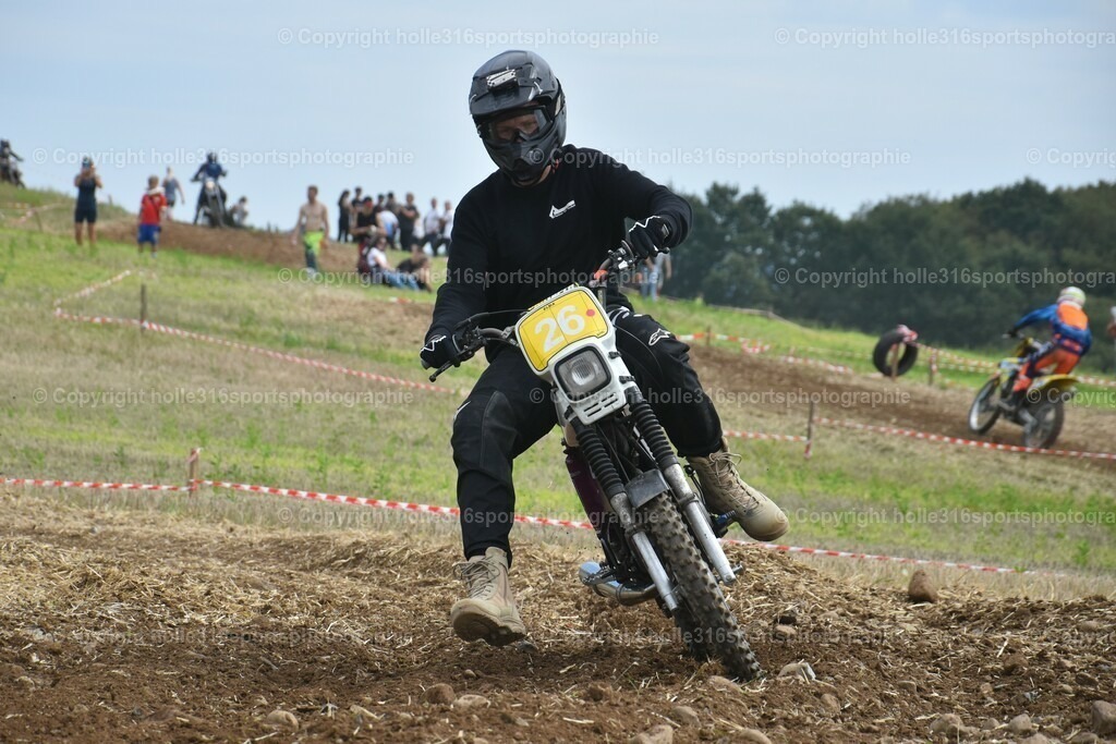 DSC_0863 (2) | Sportfotografie , Motorsport, Motoross, Reitsport, Mointainbike, Enduro,
Landschaft , Outdoor, Eventfotografie, Landschaft, Bilder online bestellen - Realisiert mit Pictrs.com