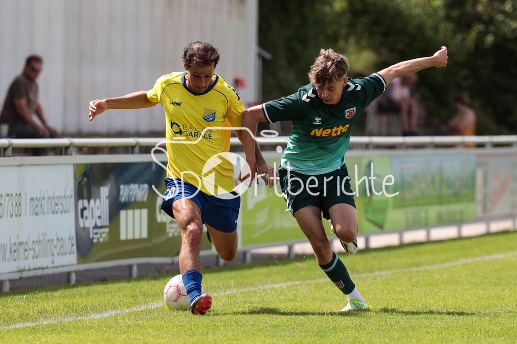 FC Pipinsried - SSV Jahn Regensburg II | Fabian BENKO (FCP) / Henrik HEID (SSV)