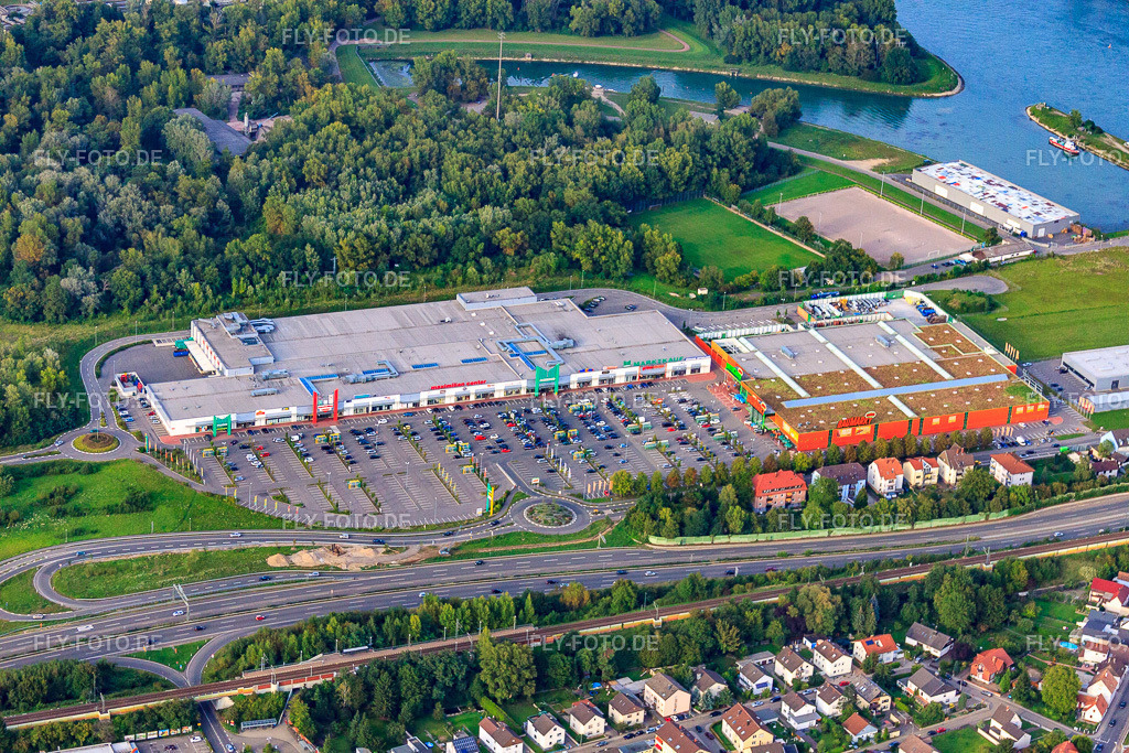 Maximiliancenter von Südwesten | Luftbild: Maximiliancenter von Südwesten im Ortsteil Maximiliansau in Wörth im Bundesland Rheinland-Pfalz in Deutschland. Foto: IMG_44965.jpg vom 03.09.2011 durch Werner Riehm/FLY-FOTO.de - Realisiert mit Pictrs.com