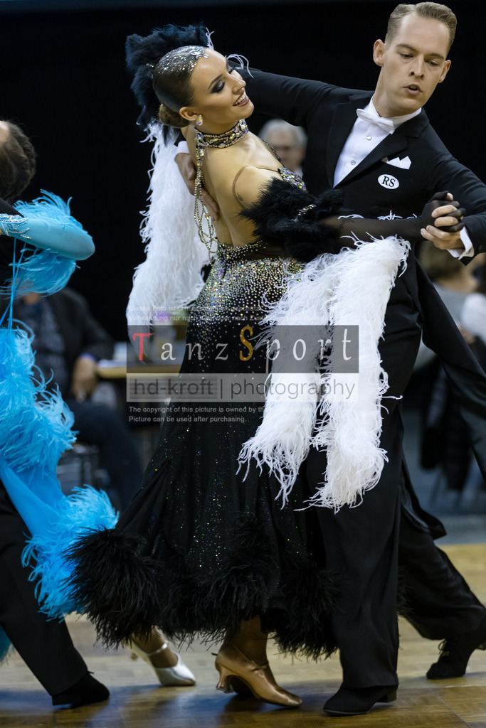 20241102_DC_HGR_Std_08552 | Tanzsportbilder, Standardtanz, Lateintanz, WDSF, DTV, LTVB, dancecomp, goc, hessen tanzt, blaues band der spree, walzer, tango, wiener walzer, slowfox, quickstepp, samba, rumba, cha-cha-cha, paso doble. jive, hd-kroft photography, turniertanzsport