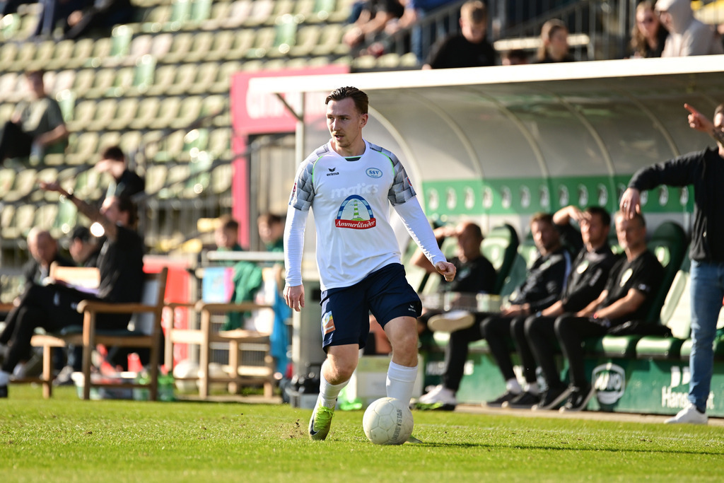 Fußball I Herren I Saison 2024-2025 I Regionalliga Nord I 25. Spieltag I VfB Lübeck - SSV Jeddeloh | Der Sportfotograf. - Realisiert mit Pictrs.com