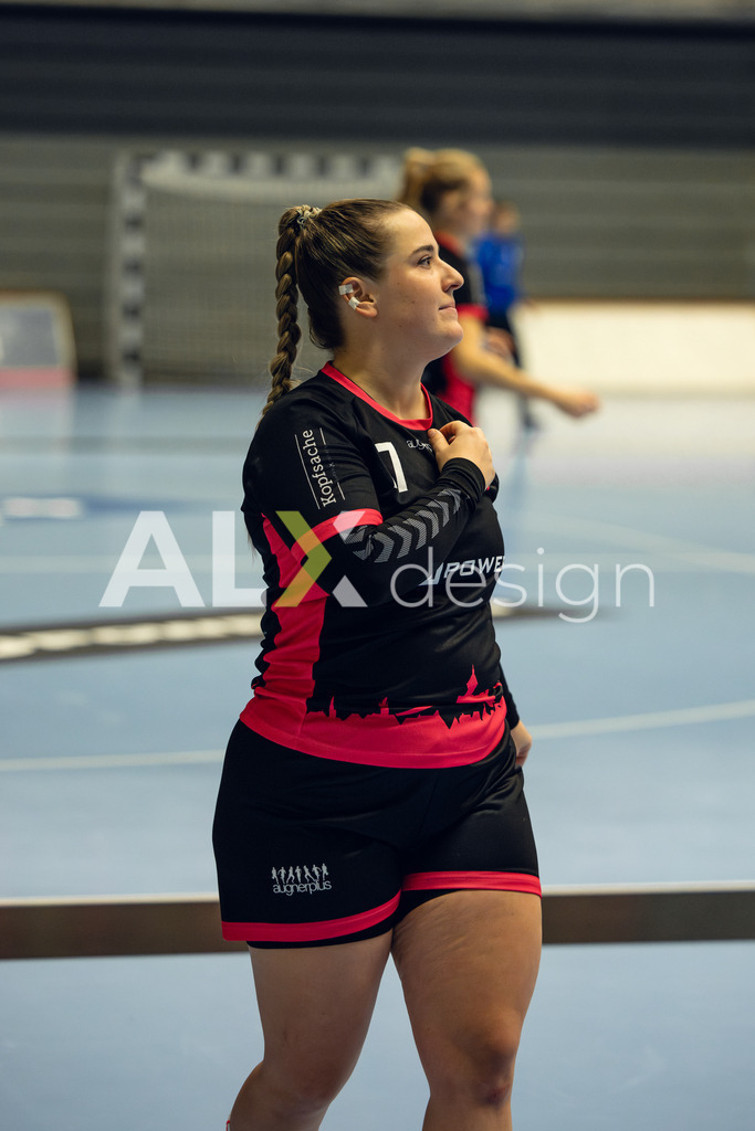 Handball I Frauen I Saison 2025-2026 I Frauen 2. Liga I 8. Spieltag I SG Schaffhausen - SG Red Dragons Uster I 23.11.2025 | Hochwertige Sportfotos kaufen & lizenzieren für Medien, Vereine, Agenturen & Sportler:innen. Entdecke professionelle Sportfotografie im Bildshop von Alexander Franzen. - Realisiert mit Pictrs.com