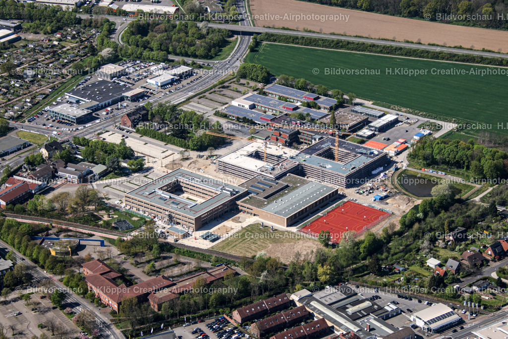 Moers Repelner Str. Bauprojekt Berufskolleg-1749 | Luftbilder und Luftbildfotografie , Digital und Printbilder auf Leinwand , Alu Dibond , Acrylglas , Poster oder Download-Datei für private und gewerbliche Verwendung im Shop online bestellen. - Realisiert mit Pictrs.com