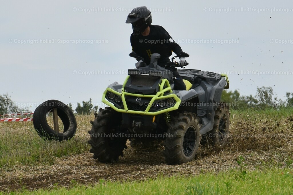 DSC_0046 (2) | Sportfotografie , Motorsport, Motoross, Reitsport, Mointainbike, Enduro,
Landschaft , Outdoor, Eventfotografie, Landschaft, Bilder online bestellen - Realisiert mit Pictrs.com