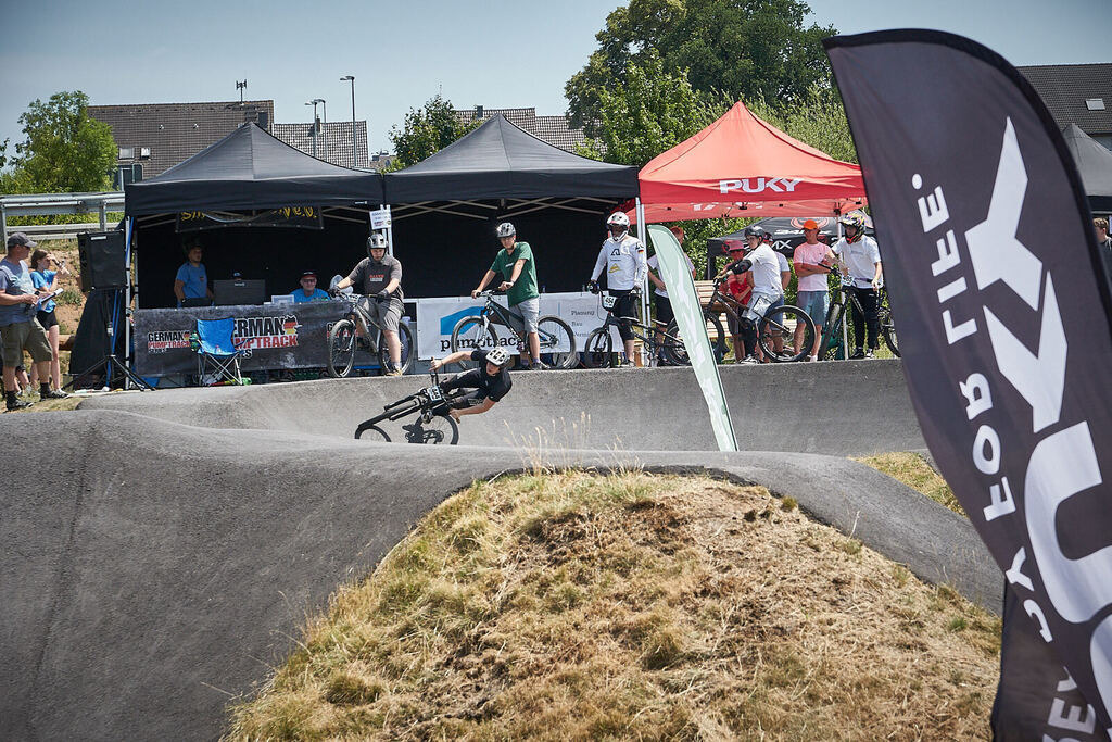 202506251-05 PM25 99@sebastiankopp | German Pumptrack Series - Realisiert mit Pictrs.com