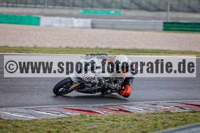 pube5761 | Professionelle Fotos von Sportveranstaltungen, aber auch Hochzeiten und anderen Events. - Realisiert mit Pictrs.com
