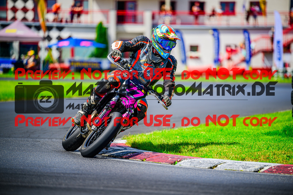 MaZZes_FotoMatrix_240713_6021986_6160 | UE40