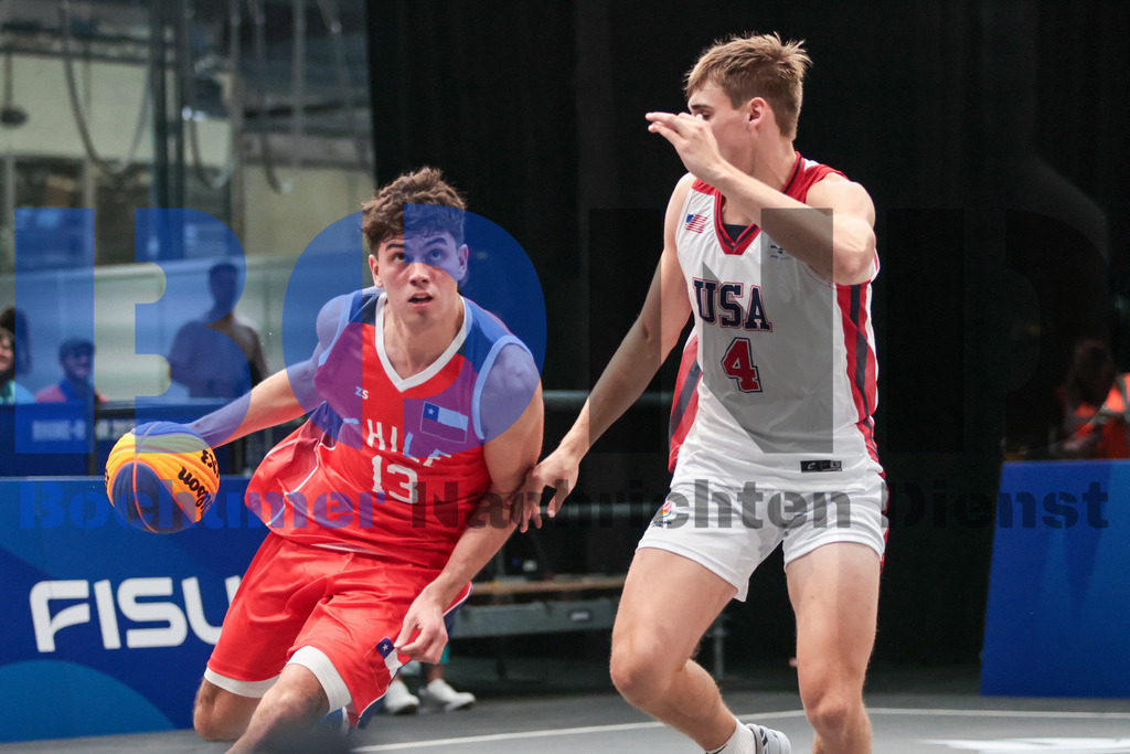 SES_TTG3X320250717-43 | bond - Realisiert mit Pictrs.com