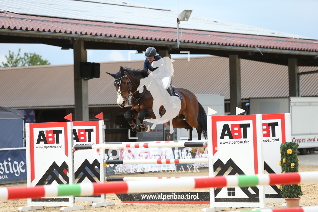 DL2Q4025 | Willkommen bei Brunnmayr - Design & Fotografie – Ihrem Spezialisten für Reitturniere und Pferdeveranstaltungen in Oberösterreich, Salzburg und Bayern! Seit über 17 Jahren sind wir leidenschaftlich dabei.