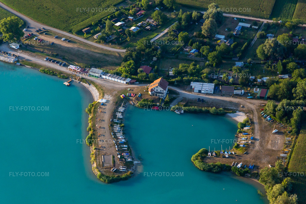 Aerial view: Base Nautique de Lauterbourg in Lauterbourg in the state Bas-Rhin, France. – Photo: IMG_121030.jpg taken on 07/23/2020 by Werner Riehm/FLY-FOTO.com – Resolution of the original: 5054 x 3369 px