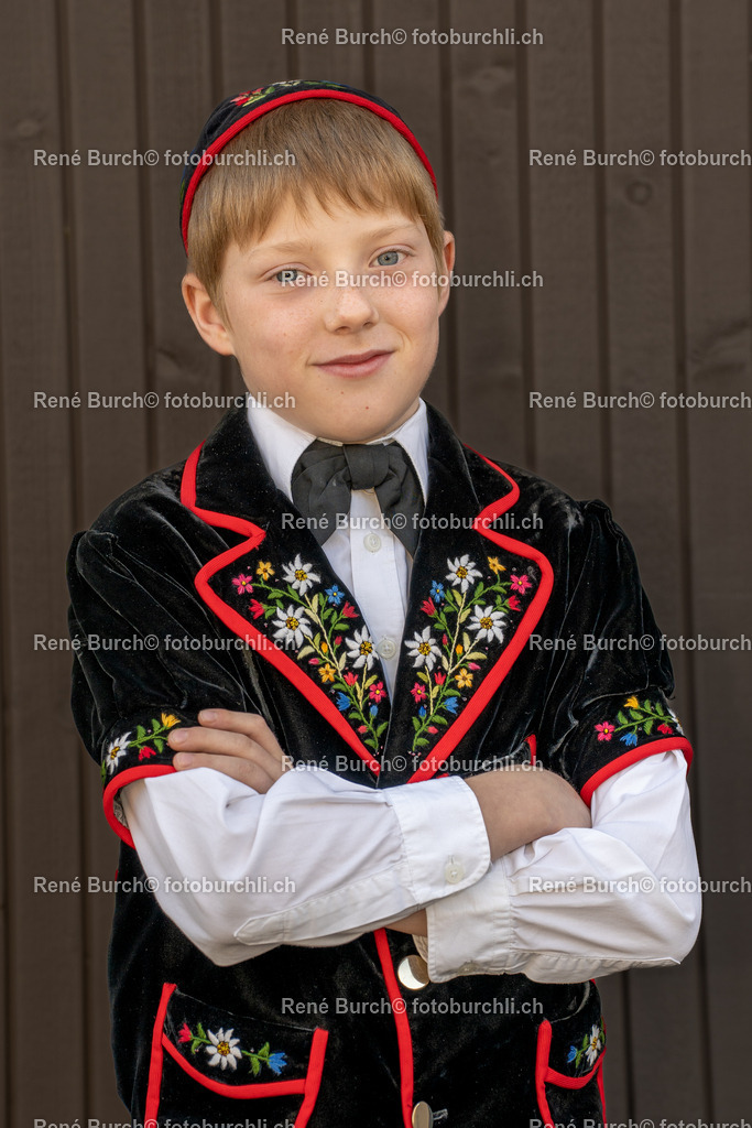 Joel Niederberger | René Burch leidenschaftlicher Fotograf aus Kerns in Obwalden.  Hier finden sie Sport, Landschaft und Natur Fotografie.
 - Realisiert mit Pictrs.com