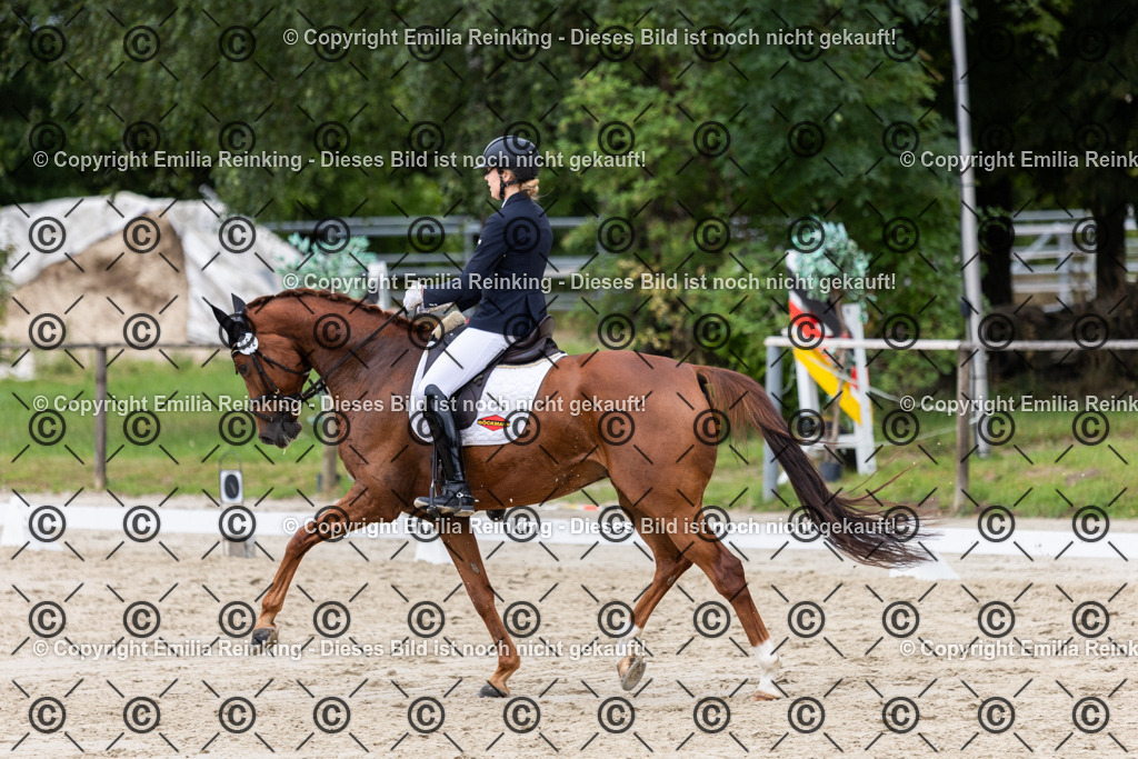 CL5A8370 | Emilia Reinking Fotografie - Realisiert mit Pictrs.com