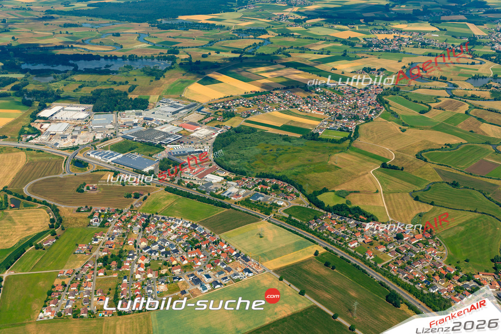 Das Luftbild zeigt : Haidhäuser Cham - Die Luftaufnahme wurde 2023 vom UL-Flugzeug aus erstellt ( keine Drohne ) - Hochauflösende Luftaufnahme - Für grossformatige Ausdrucke geeignet. Die Geschenkidee !Mit Lizenz und Bildrechte bestellbar