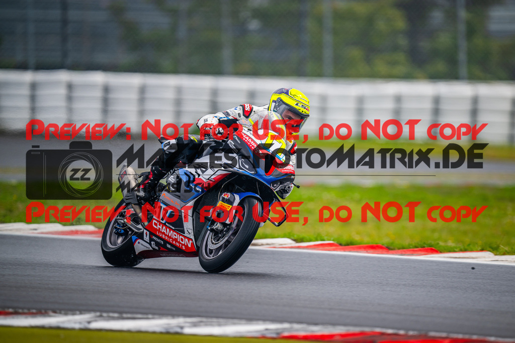 MaZZes_FotoMatrix_240830_6007705_3948 | SBK