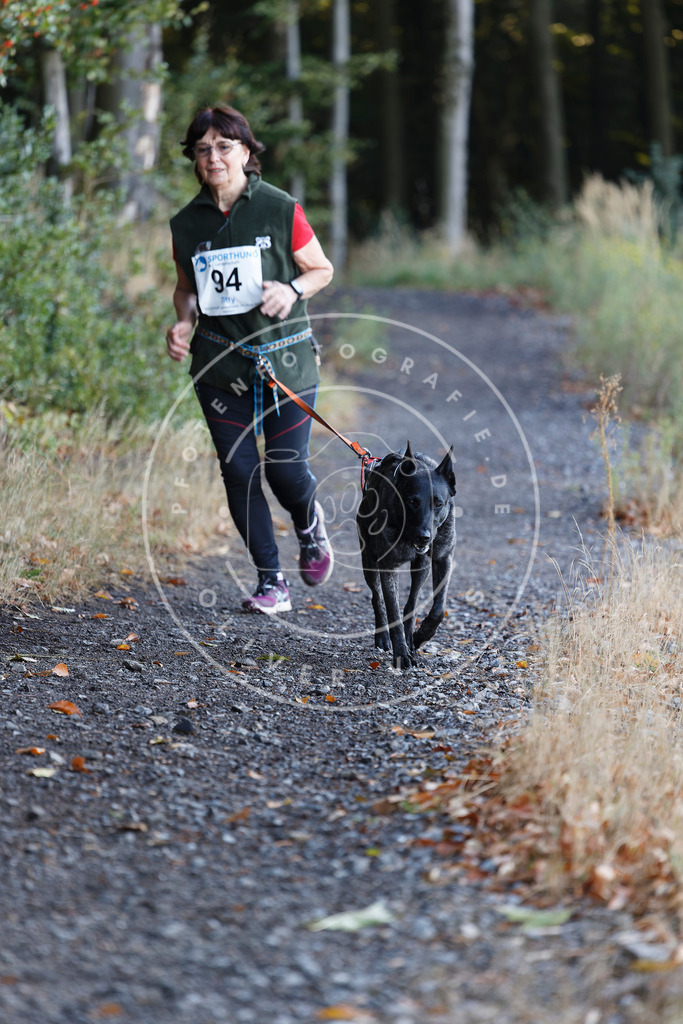 0L8A2209 | Hundefotografie, Tierfotograf, Pfotenfotografie, Fotoshooting Hund, Hunde Portrait, Hundesport, Hundeportraits, Heideshooting, Hunde, Sportfotograf, Hundefotograf, Turnierhundsport, THS,  - Realisiert mit Pictrs.com