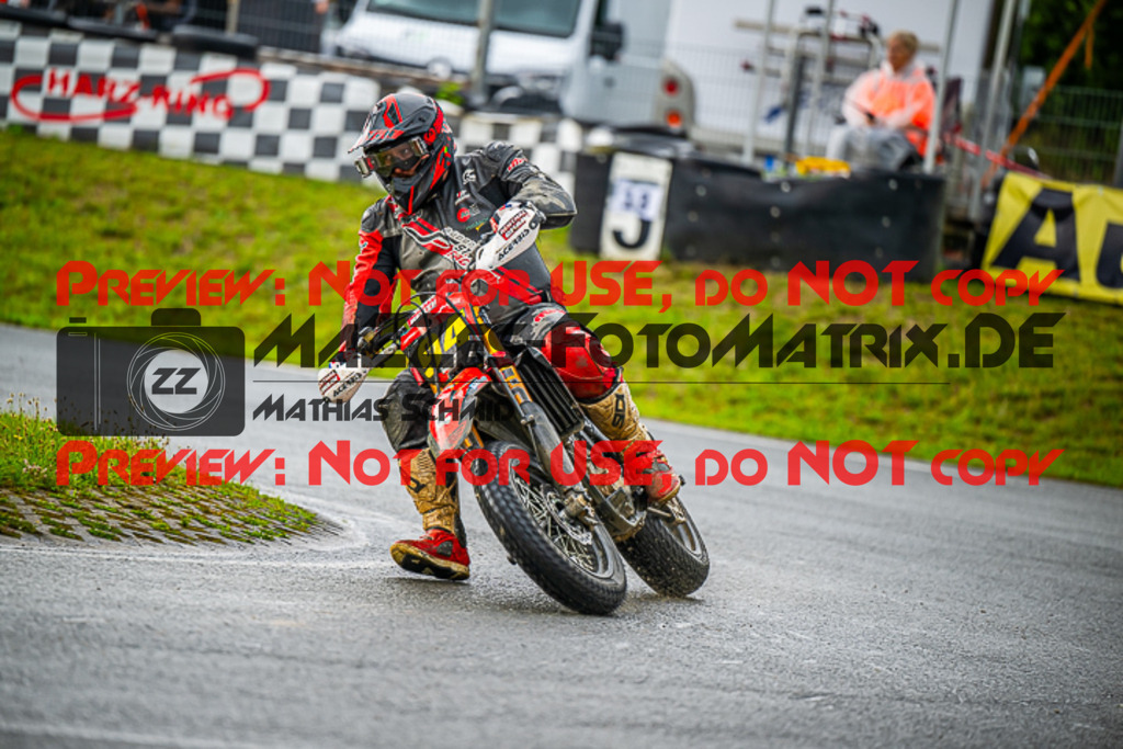 MaZZes_FotoMatrix_230812_2249 | UE40