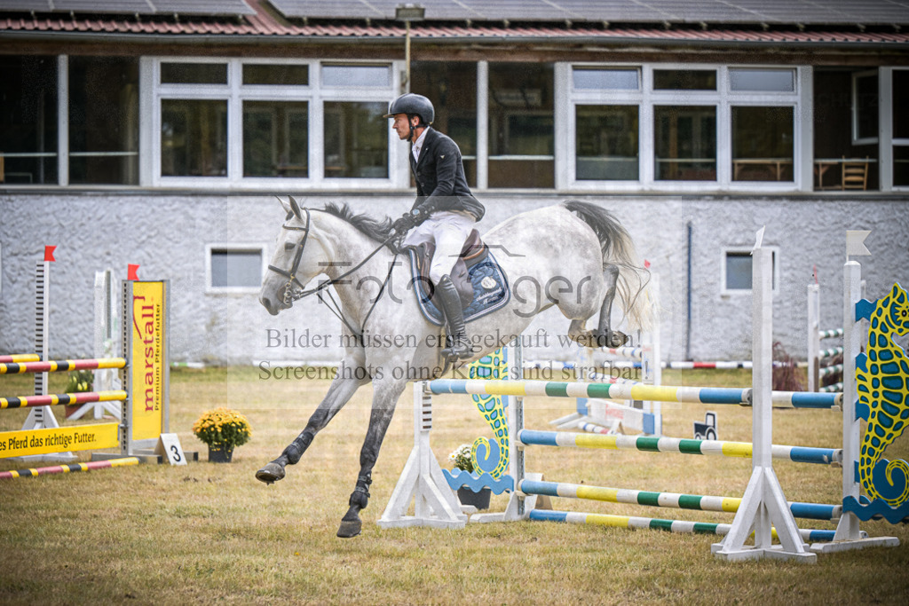 DOS_0185 | Entdecke hochwertige Reitturnierfotos von Foto Oger. Professionell, emotional und authentisch – jetzt Lieblingsmomente im Shop bestellen.Deutschlandweite Turnierfotografie. - Realisiert mit Pictrs.com