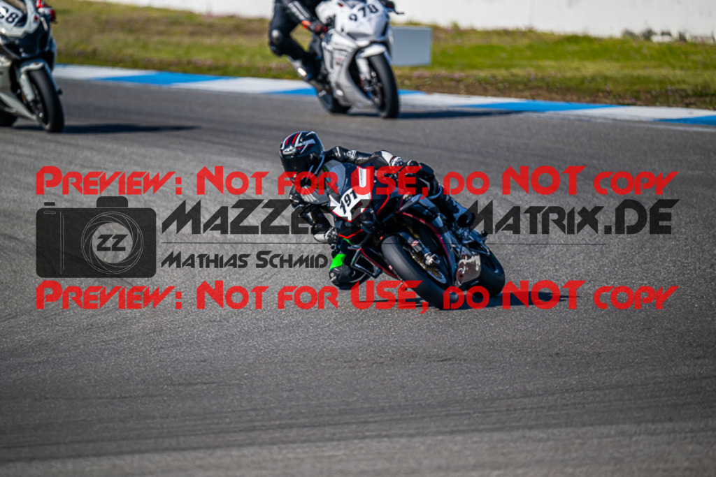 MaZZes_FotoMatrix_230410_4660 | ROT