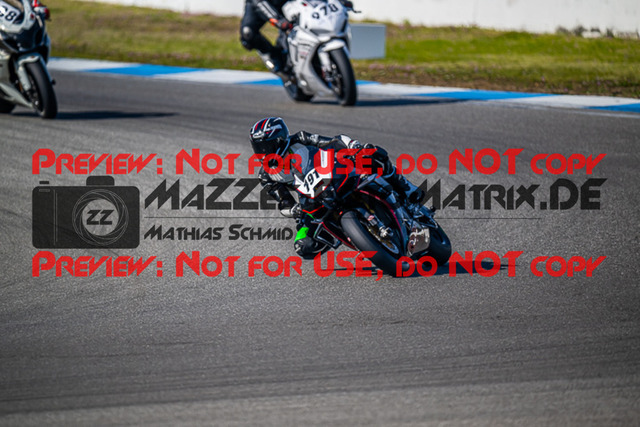 MaZZes_FotoMatrix_230410_4660 | ROT