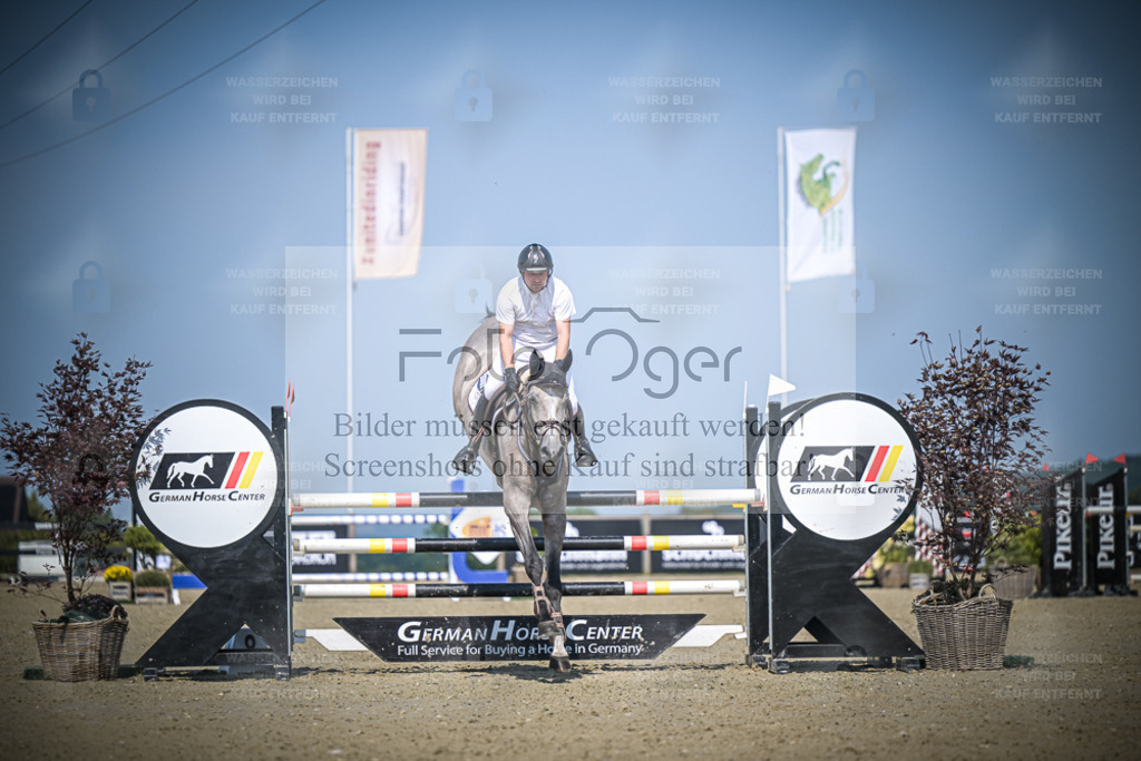 DOS_1254 | Entdecke hochwertige Reitturnierfotos von Foto Oger. Professionell, emotional und authentisch – jetzt Lieblingsmomente im Shop bestellen. - Realisiert mit Pictrs.com