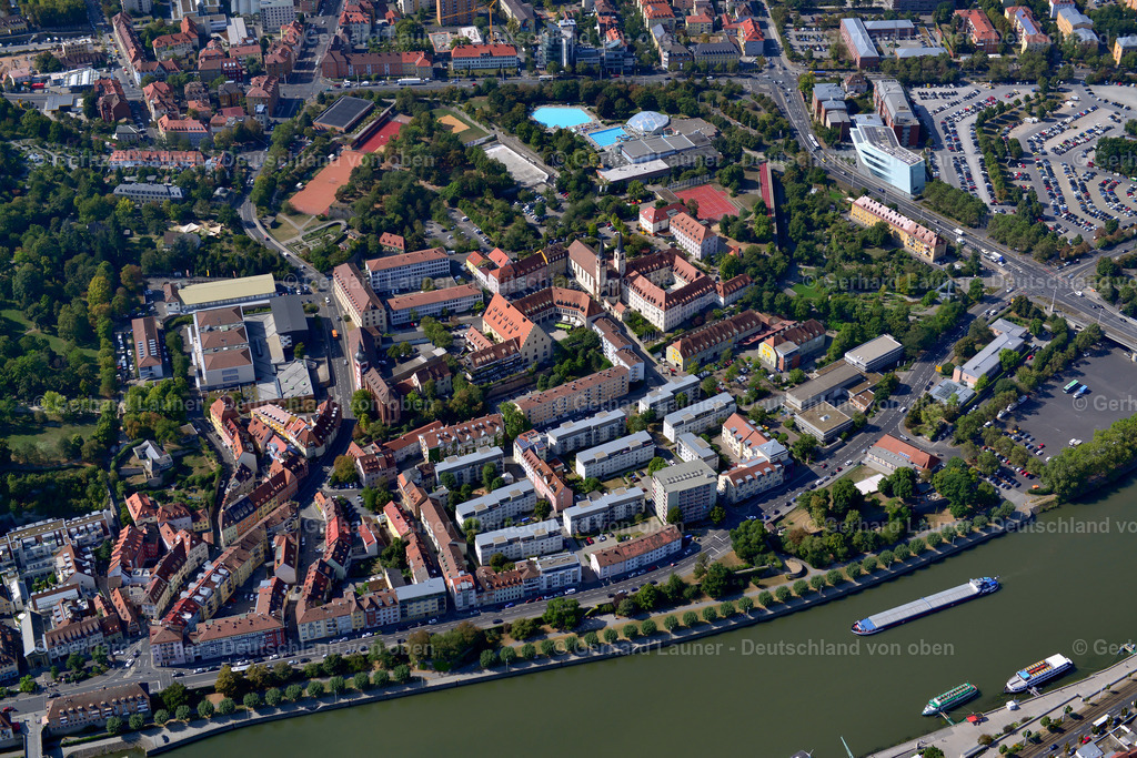 3650677 | ZELLERAU 13.09.2016 Ortsansicht der Straßen und Häuser der Wohngebiete in Zellerau im Bundesland Bayern, Deutschland // Town View of the streets and houses of the residential areas in Zellerau in the state Bavaria, Germany Foto: Gerhard Launer