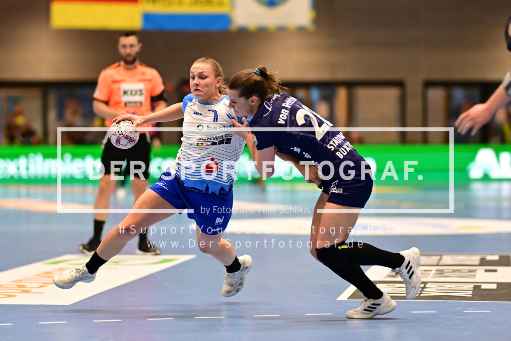 Handball I Frauen I Saison 2025-2026 I 14. HBF I 1. Spieltag I Buxtehuder SV - Sport-Union Neckarsulm I 34269 | Gudmestad Angunn (7, Neckarsulmer Sport-Union) Teresa von Prittwitz (28, Buxtehuder Sportverein) - Realized with Pictrs.com