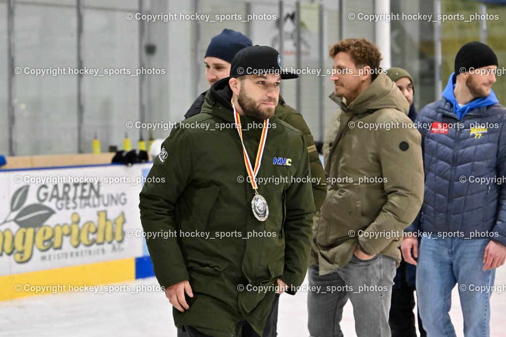 ESC Steindorf vs. EHC Althofen 8.3.2024 | ESC Steindorf vs. EHC Althofen 8.3.2024, ESC Steindorf vs. EHC Althofen Meisterfeier am 08.03.2024 in Steindorf (Ossiachersee Halle), Austria, (Photo by Bernd Stefan)