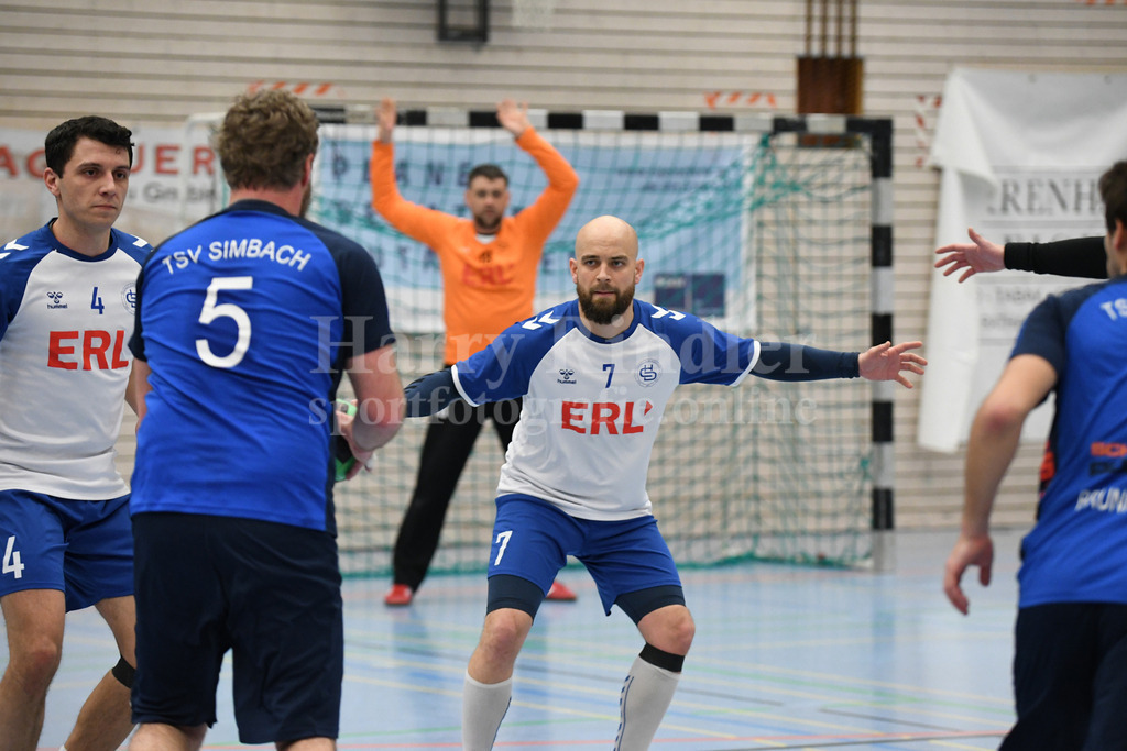 HC Deggendorf : TSV Simbach II   | Emil Baumann  (HC Deggendorf  #7) - Realisiert mit Pictrs.com