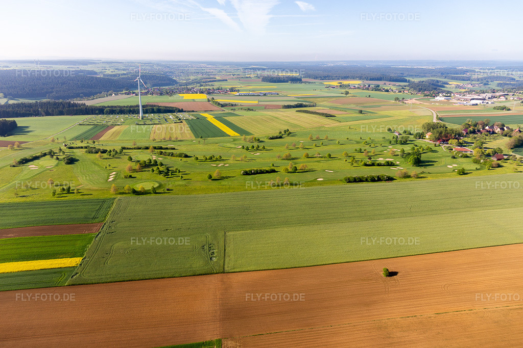 Luftbild: Golfclub Alpirsbach e.V im Ortsteil Peterzell in Alpirsbach im Bundesland Baden-Württemberg in Deutschland. Foto: IMG_114392.jpg vom 30.05.2019 durch Werner Riehm/FLY-FOTO.de
