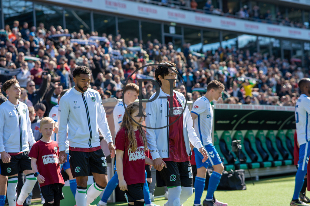 Hannover 96 vs 1. FC Magdeburg – 2. Bundesliga – 29.03.2025 | Szene aus dem 2. Bundesliga-Spiel des 27. Spieltags zwischen Hannover 96 und dem 1. FC Magdeburg am 29. März 2025 in der Heinz von Heiden Arena in Hannover. Endstand: 0:0. Fotografiert von Philipp Heist. - Realisiert mit Pictrs.com