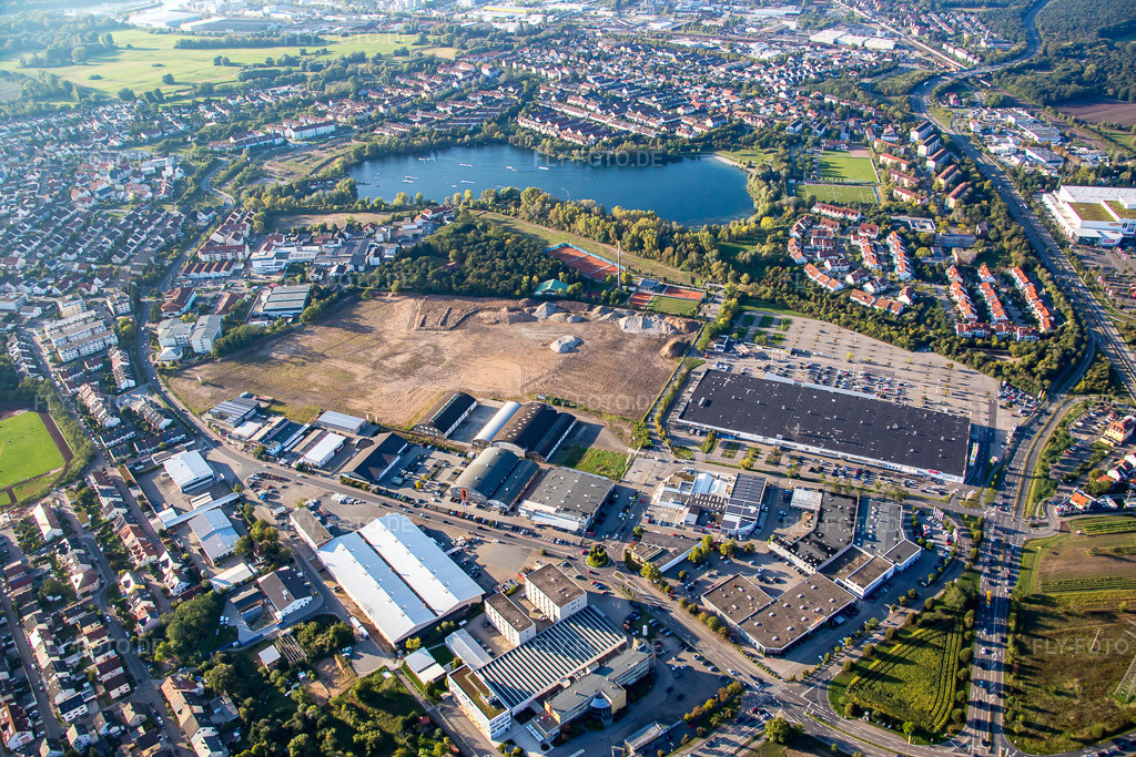 Luftbild: Neubau- Baustelle im Gewerbegebiet Schütte-Lanz-Park in Brühl im Bundesland Baden-Württemberg in Deutschland. Foto: IMG_073014.jpg vom 23.09.2014 durch Werner Riehm/FLY-FOTO.de